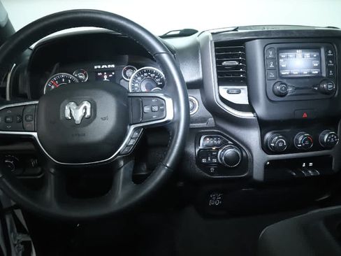 Used 2024 RAM 1500 Big Horn AWD/4WD image 28