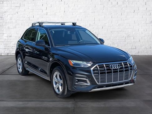 Used 2023 Audi Q5 2.0T Premium w/ Convenience Package AWD/4WD image 1