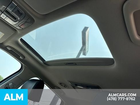 Used 2025 Kia Telluride S AWD/4WD image 39