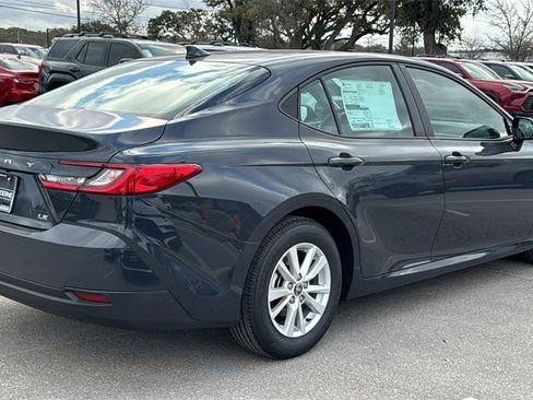 New 2026 Toyota Camry LE image 9