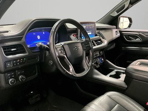 Used 2022 Chevrolet Tahoe RST w/ Luxury Package AWD/4WD image 17