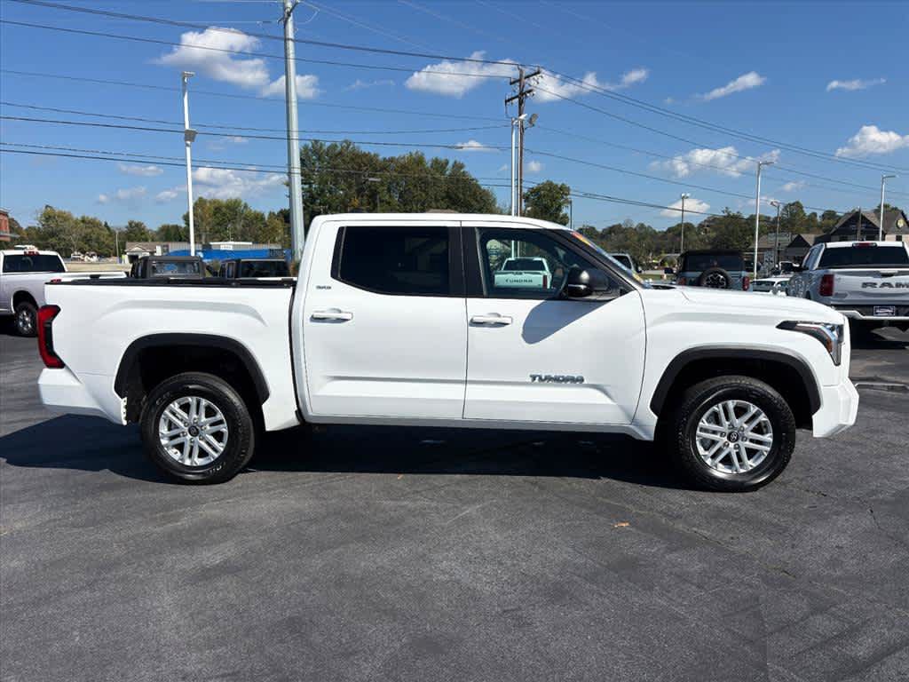 Used 2025 Toyota Tundra SR5 w/ SR5 Premium Package AWD/4WD image 2