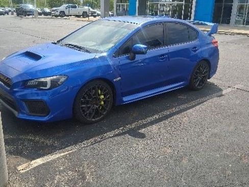 Used 2018 Subaru WRX STI Limited AWD/4WD image 4