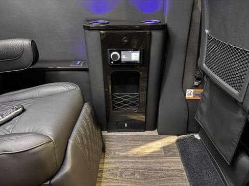 New 2025 Mercedes-Benz Sprinter 2500 image 54