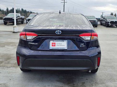Used 2025 Toyota Corolla LE image 7
