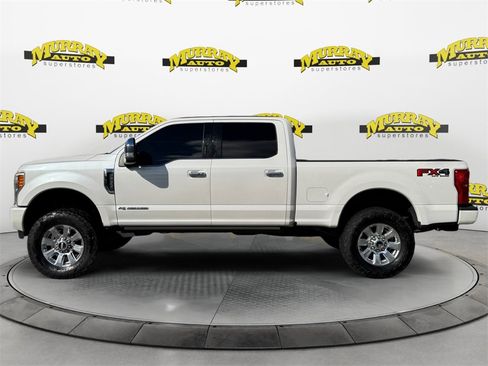 Used 2017 Ford F250 Platinum w/ Platinum Ultimate Package image 2