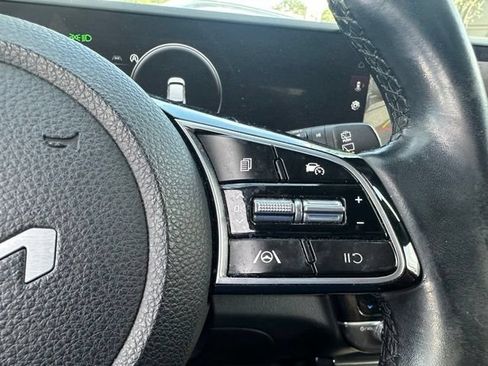 Used 2024 Kia Seltos S FWD image 17