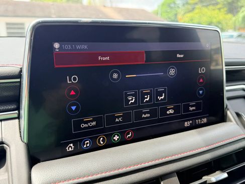 Used 2021 Chevrolet Tahoe RST RWD image 25
