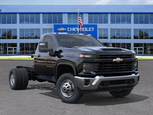New 2026 Chevrolet Silverado 3500 W/T w/ WT Convenience Package AWD/4WD image 7