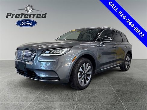 Used 2022 Lincoln Corsair Reserve w/ Elements Package image 2