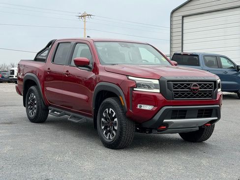 Used 2023 Nissan Frontier PRO-4X w/ Pro Convenience Package image 2