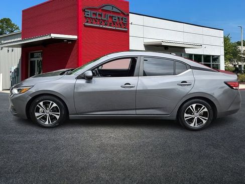 Used 2021 Nissan Sentra SV image 2