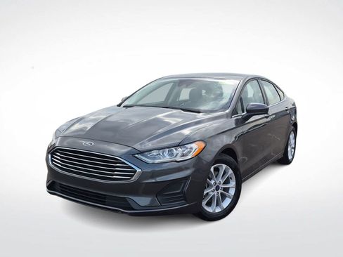 Used 2020 Ford Fusion SE FWD image 1