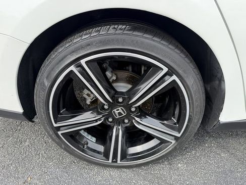 Used 2023 Honda Accord Sport image 41