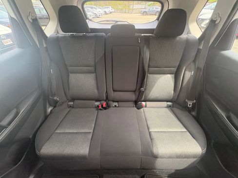 Used 2025 Nissan Rogue SV AWD/4WD image 36