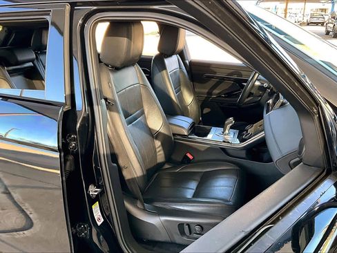 Used 2020 Land Rover Range Rover Evoque SE image 8