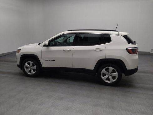 Used 2019 Jeep Compass Latitude w/ Safety & Security Group image 3