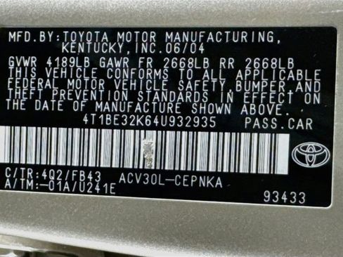 Used 2004 Toyota Camry LE FWD image 31