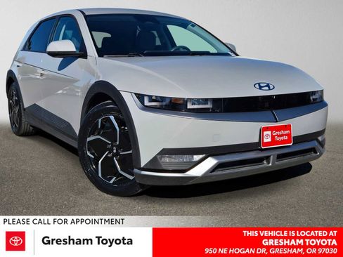 Used 2024 Hyundai Ioniq 5 SE RWD image 1