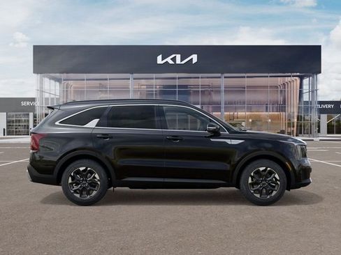 New 2026 Kia Sorento S FWD image 7
