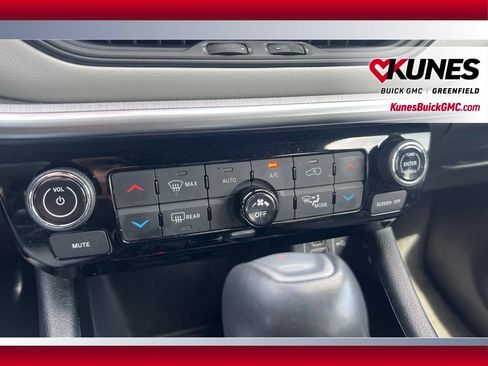 Used 2025 Jeep Compass Limited AWD/4WD image 28