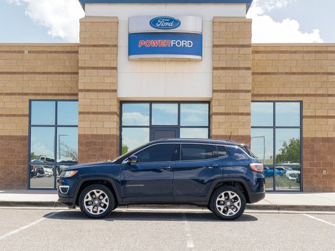 Used 2018 Jeep Compass Limited w/ Safe & Security Group AWD/4WD image 9