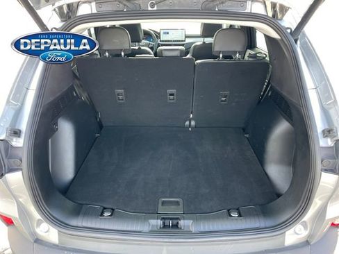 Used 2023 Ford Escape Platinum image 6