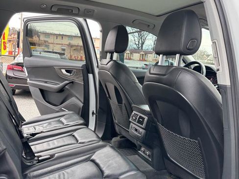 Used 2018 Audi Q7 3.0T Premium Plus w/ Premium Plus Package image 14