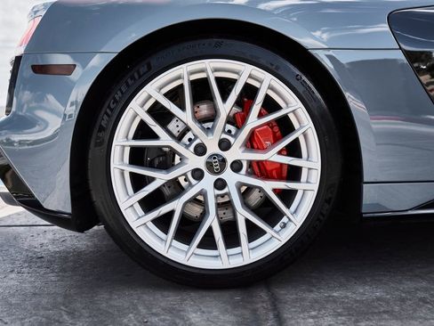 Used 2020 Audi R8 V10 AWD/4WD image 24