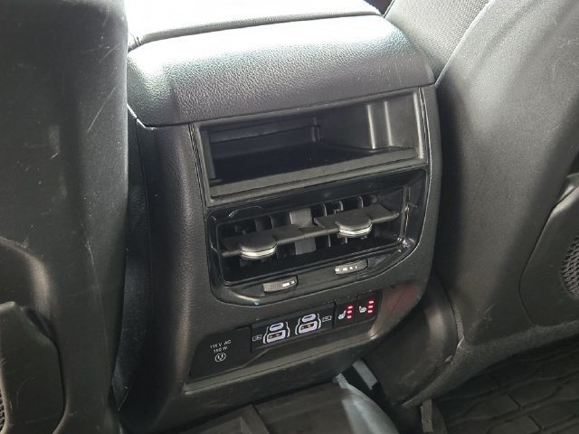 Certified 2022 Jeep Grand Cherokee Trailhawk AWD/4WD image 32