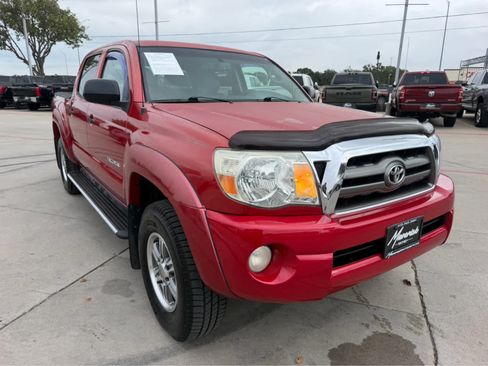Used 2010 Toyota Tacoma PreRunner w/ SR5 Pkg #2 RWD image 4