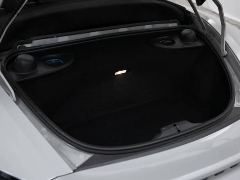 Certified 2022 Porsche 718 Boxster Spyder image 27