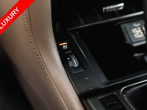 Used 2023 Lexus GX 460 Premium AWD/4WD image 19