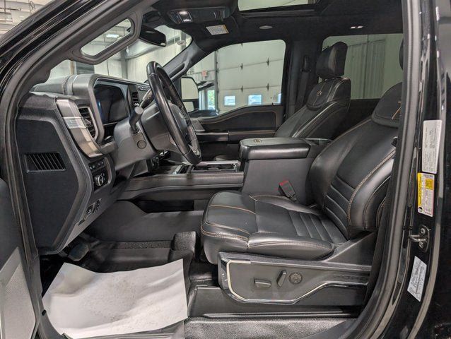 Used 2024 Ford F350 Platinum w/ FX4 Off-Road Package AWD/4WD image 17