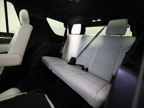 Used 2026 Cadillac Escalade Platinum Sport w/ LPO, Floor Liner Package image 17