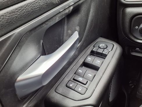 New 2026 RAM 1500 Tradesman AWD/4WD image 17