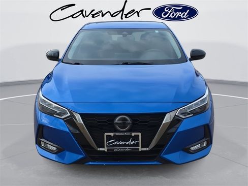 Used 2020 Nissan Sentra SR w/ Lighting Package image 2