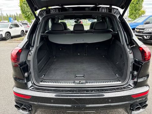 Used 2016 Porsche Cayenne GTS AWD/4WD image 13