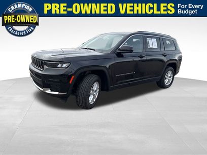 Used 2023 Jeep Grand Cherokee L Laredo
