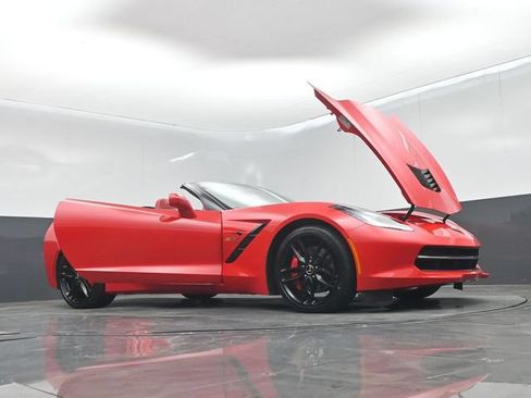 Used 2015 Chevrolet Corvette Stingray Convertible w/ 2LT Preferred Equipment Group RWD image 68