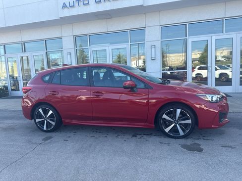 Used 2019 Subaru Impreza 2.0i Sport AWD/4WD image 2