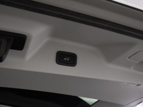 Used 2020 Land Rover Range Rover HSE AWD/4WD image 24
