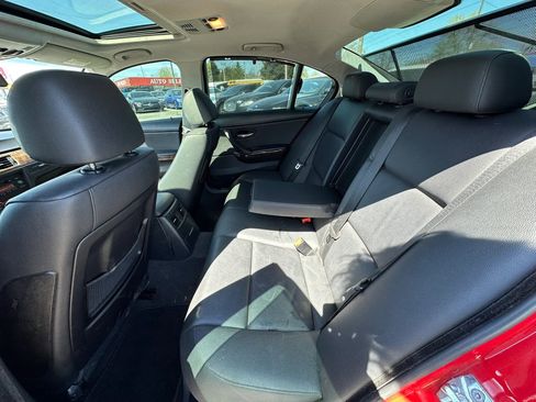 Used 2006 BMW 325xi Sedan image 17
