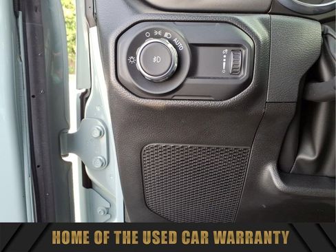 Used 2023 Jeep Wrangler Unlimited Sport AWD/4WD image 18