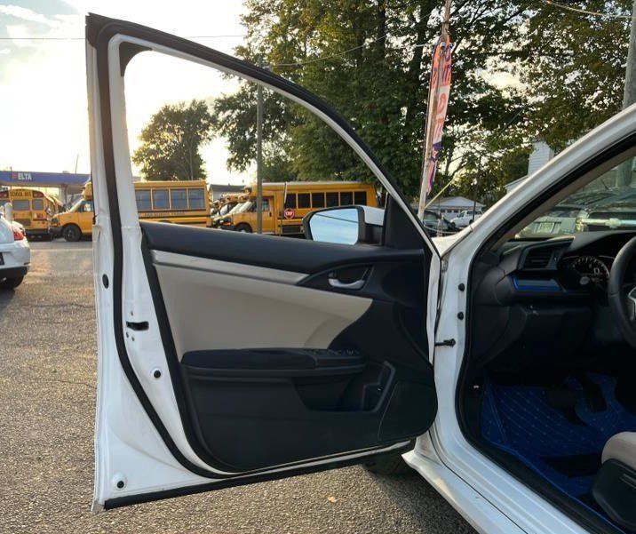Used 2018 Honda Civic LX image 10