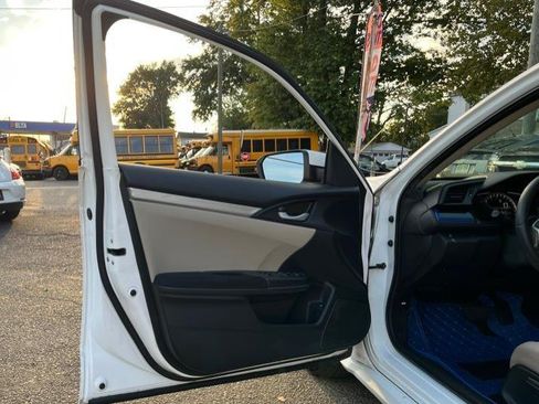 Used 2018 Honda Civic LX image 10