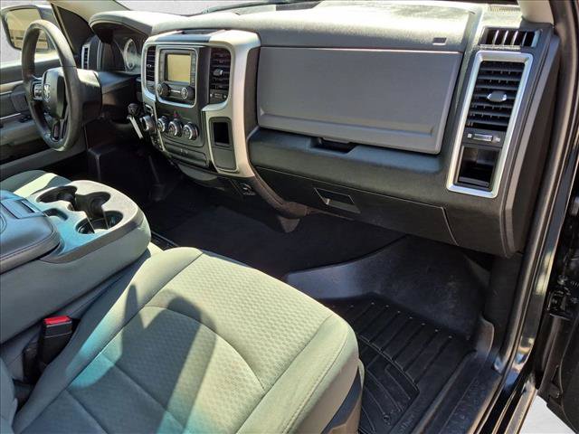 Used 2020 RAM 1500 Classic SLT AWD/4WD image 21