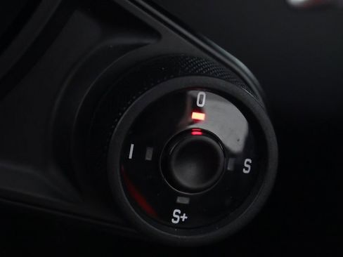 Used 2018 Porsche 911 Turbo image 29