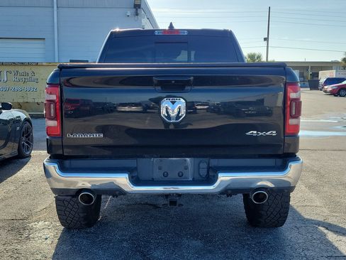 Used 2023 RAM 1500 Laramie AWD/4WD image 5