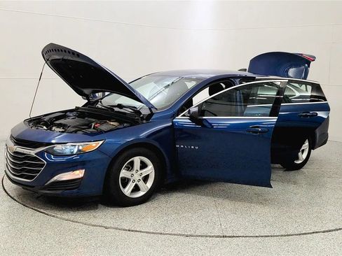 Used 2019 Chevrolet Malibu LS w/ Driver Confidence Package FWD image 10